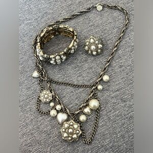 Jessica Simpson gold and pearl jewelry set - necklace, bracelet, ring